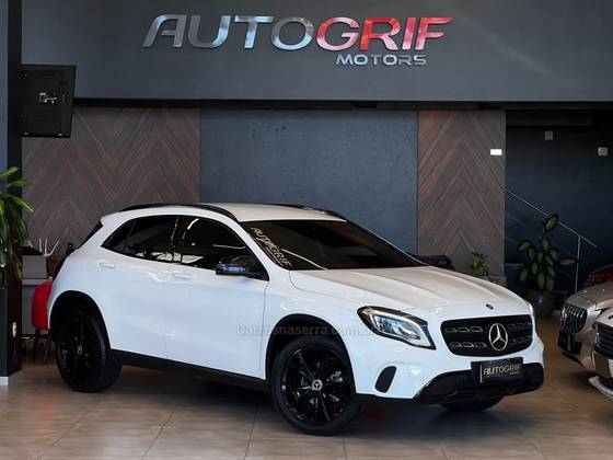 MERCEDES-BENZ GLA 200 1.6 CGI FLEX ADVANCE 7G-DCT